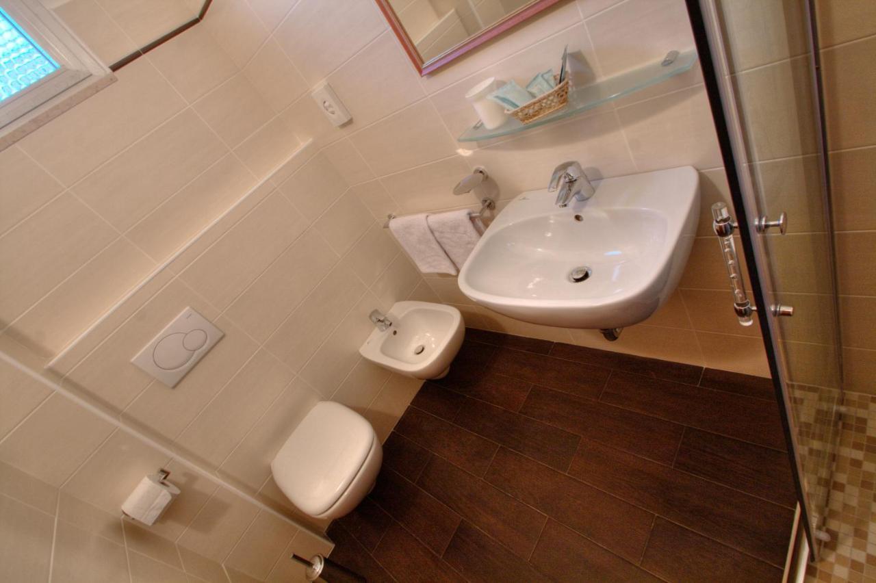Hotel Belmar Rivazzurra Di Rimini Esterno foto