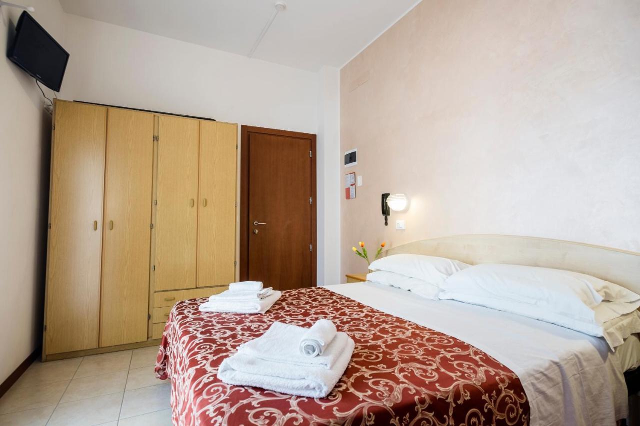 Hotel Belmar Rivazzurra Di Rimini Esterno foto