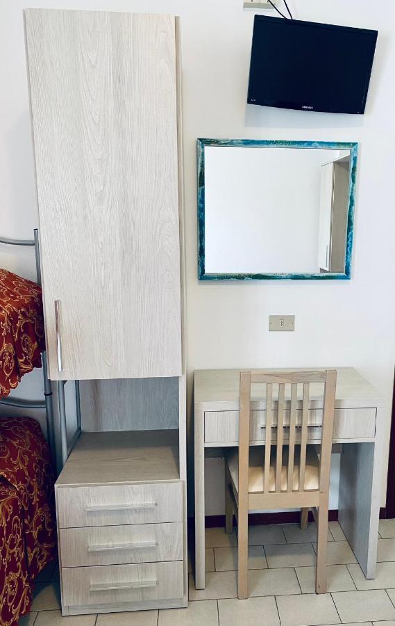Hotel Belmar Rivazzurra Di Rimini Esterno foto