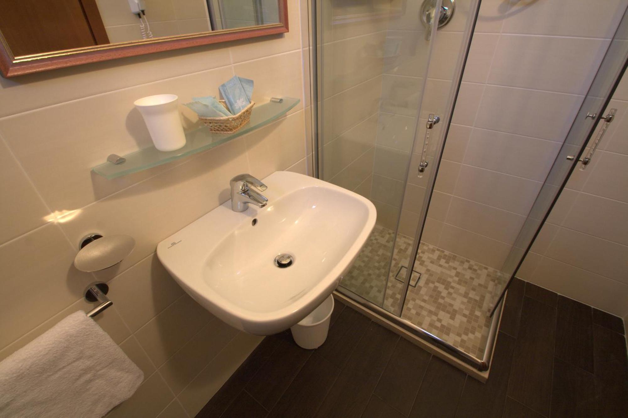 Hotel Belmar Rivazzurra Di Rimini Esterno foto