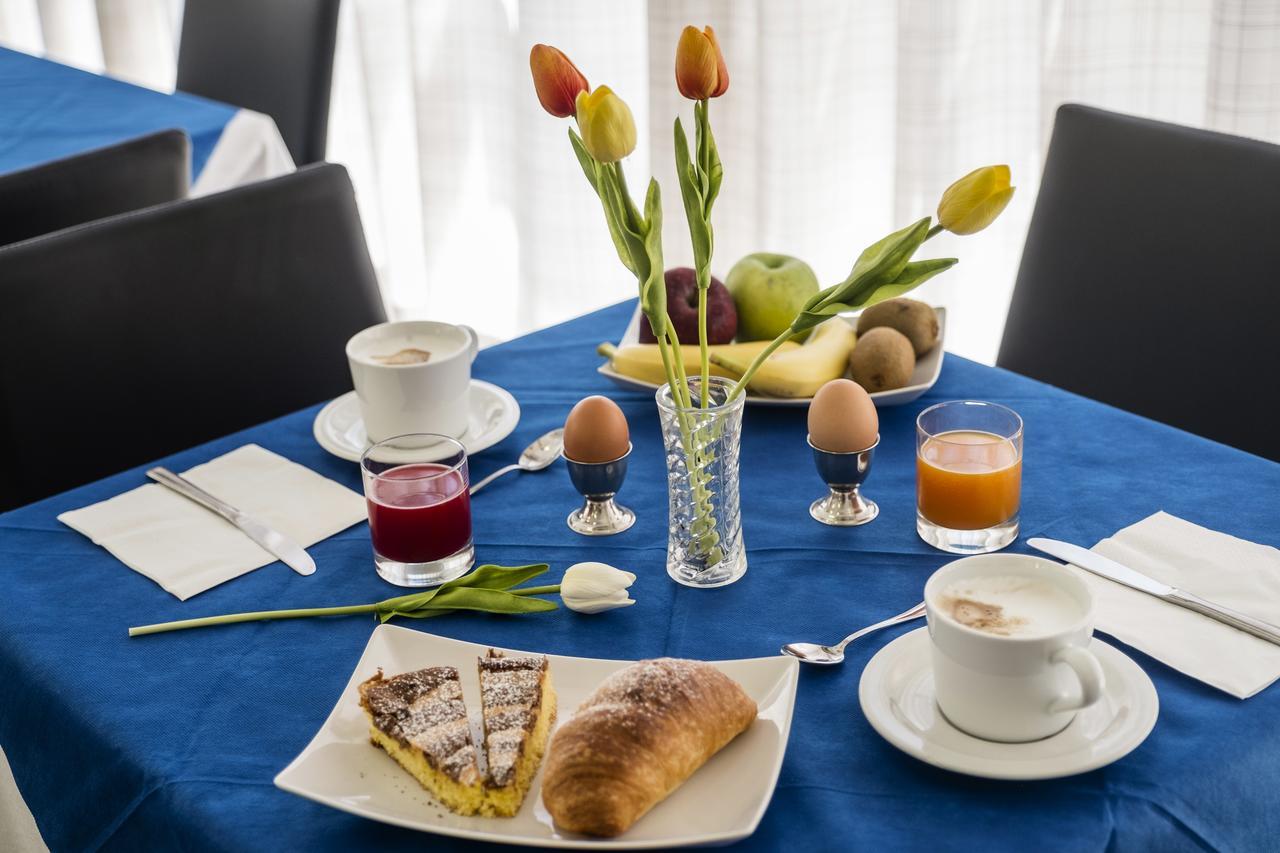 Hotel Belmar Rivazzurra Di Rimini Esterno foto