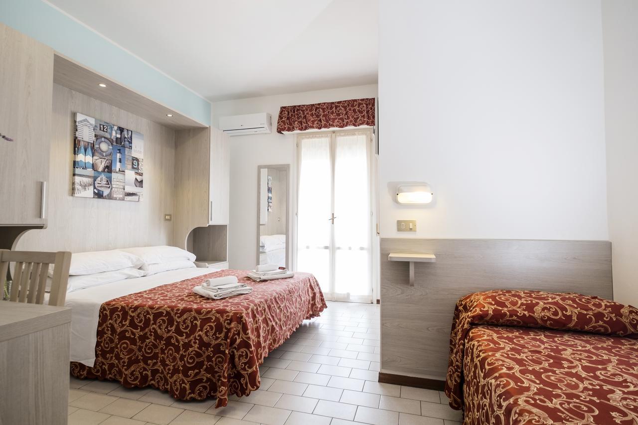 Hotel Belmar Rivazzurra Di Rimini Esterno foto
